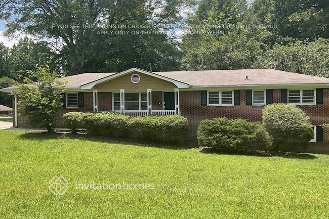Building Photo - 1321 Laura Ln