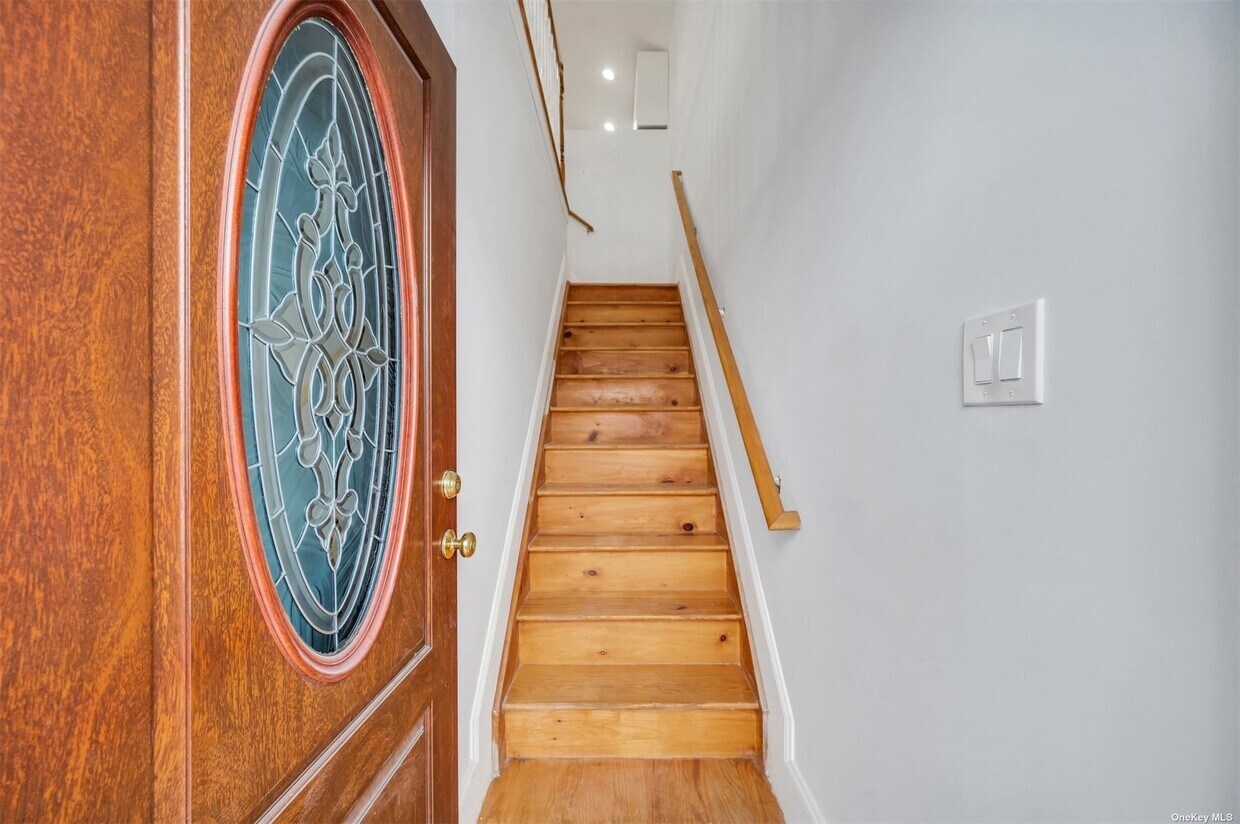 14811 N Conduit Ave Unit 2, Queens, NY 11436 Room for Rent in Queens