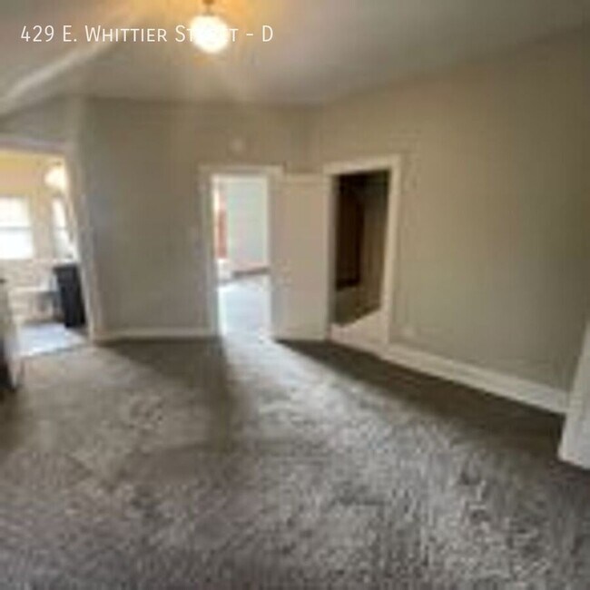 Building Photo - 429 E Whittier St