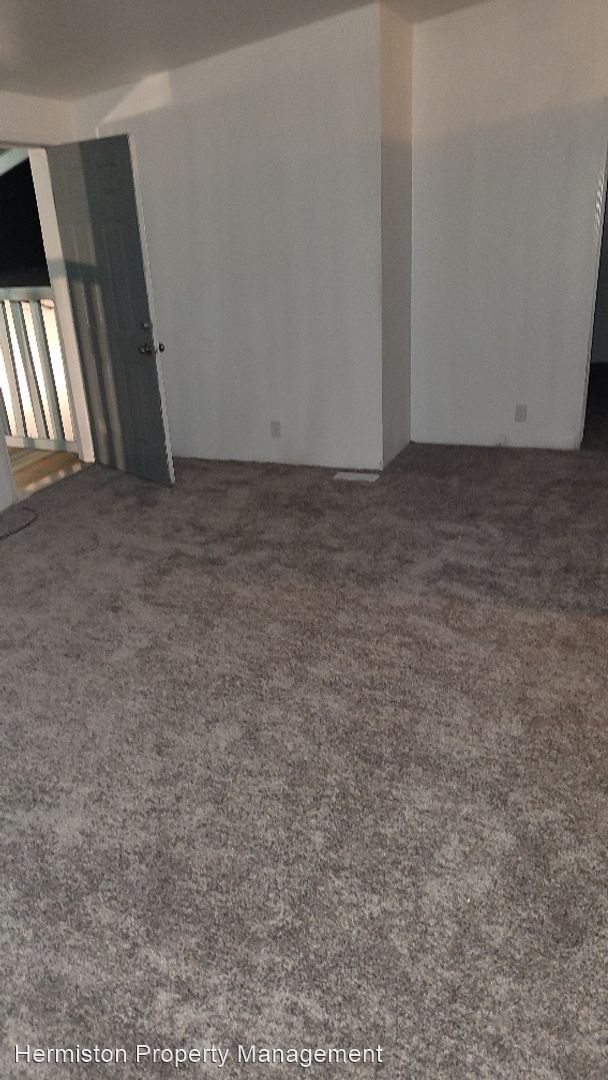 Foto del edificio - 3 br, 2 bath House - 76482 Daisy Lane