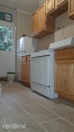 Primary Photo - 4 br, 1 bath Apartment - 6705 Fresh Pond Rd