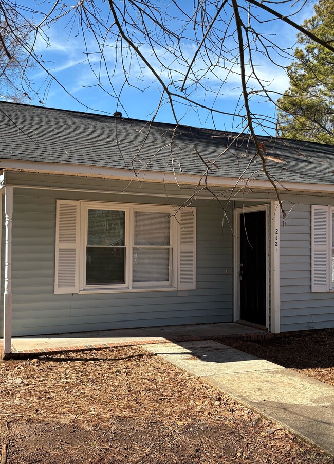 Building Photo - 204 Galilean Rd