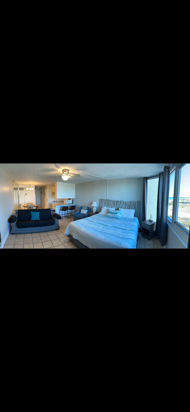 Foto del edificio - 8817 S Thomas Dr