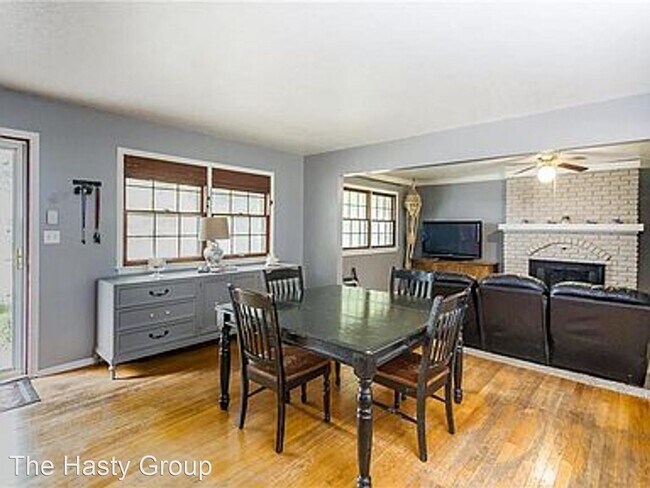 Building Photo - 3 br, 2 bath House - 15402 E 37th Terrace S