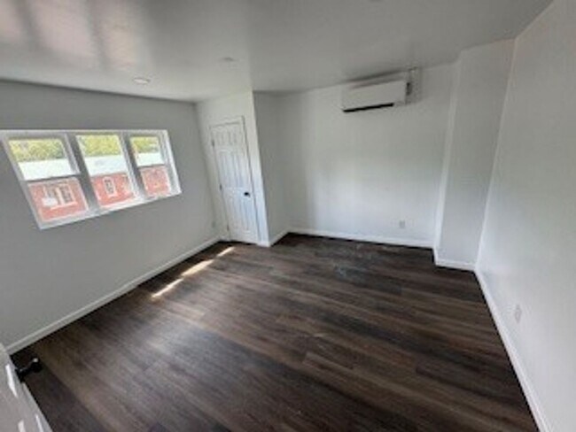 Foto del edificio - 140 E Market St