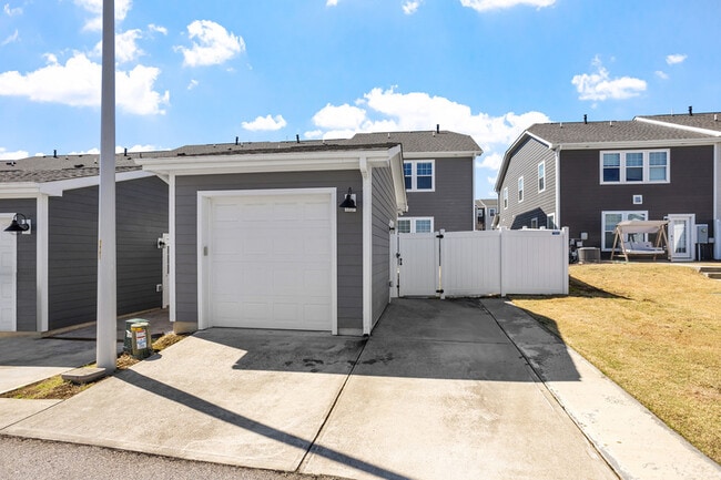 Building Photo - 6512 Perry Creek Rd