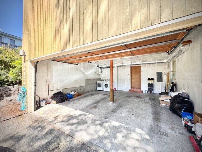 Foto del edificio - 14124 Phinney Ave N
