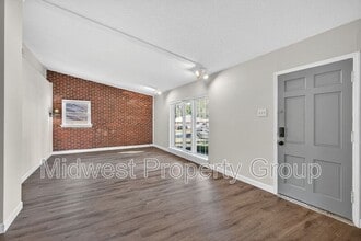 Building Photo - 7348 Lynn Ave