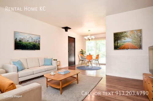 Foto del edificio - 9010 W 101st St