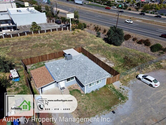 Foto del edificio - 3 br, 1 bath House - 580 Markwood Dr
