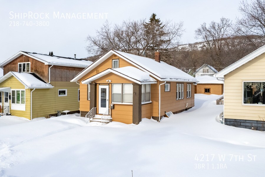 4217 W 7th St, Duluth, MN 55807 House Rental in Duluth, MN