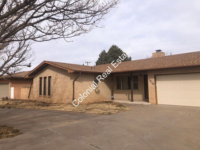 Building Photo - Spacious 3 bed 2 bath house for rent in a ...