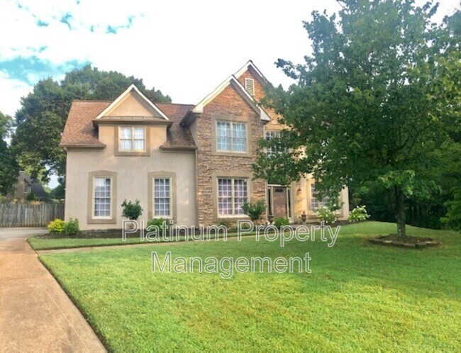 Foto del edificio - 3335 Woodside Ct