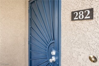 Building Photo - 10245 S Maryland Pkwy