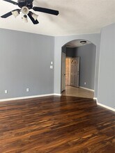 Building Photo - 10914 Overland Trail Dr