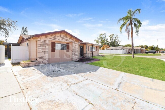 Foto del edificio - 3206 Coldwell Dr