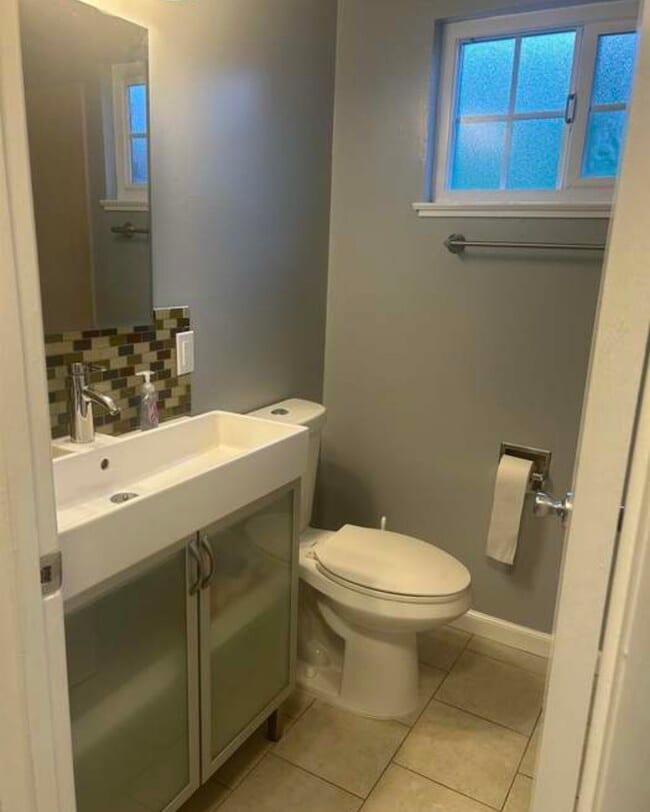 Foto del edificio - 3817 Florida Ave