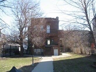 Foto principal - 2139-2141 N Sawyer Ave