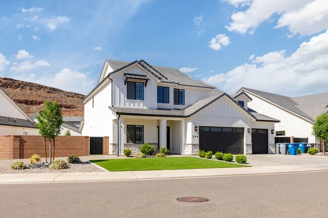 Foto del edificio - Beautiful 5 Bed 3.5 bath near Sunrise Valley Park In Washington.