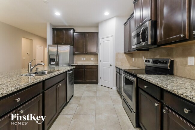 Foto del edificio - 33003 Sand Creek Drive
