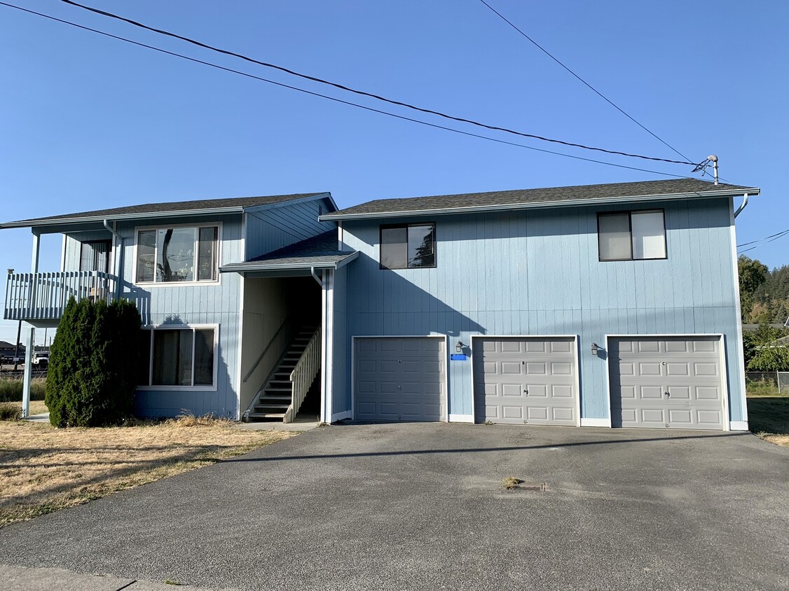 531 Greenleaf Ave Unit A, Burlington, WA 98233 Apartments in