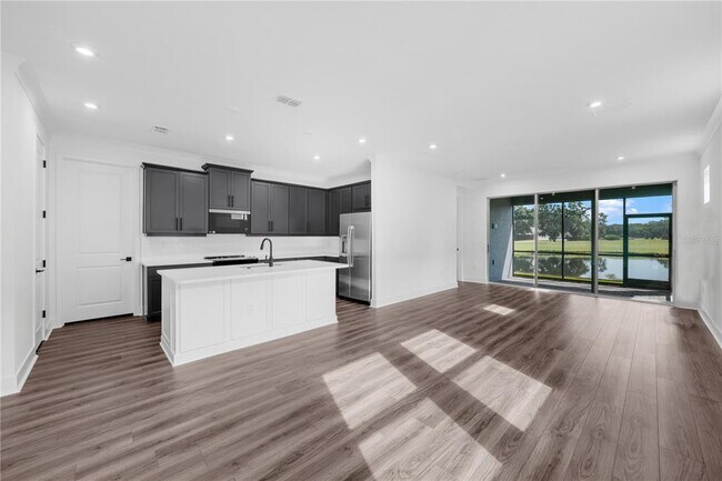 Foto del edificio - 3778 Maxwell Park Dr
