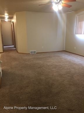 Building Photo - 3 br, 2 bath House - 8106 S. Hughes - 1