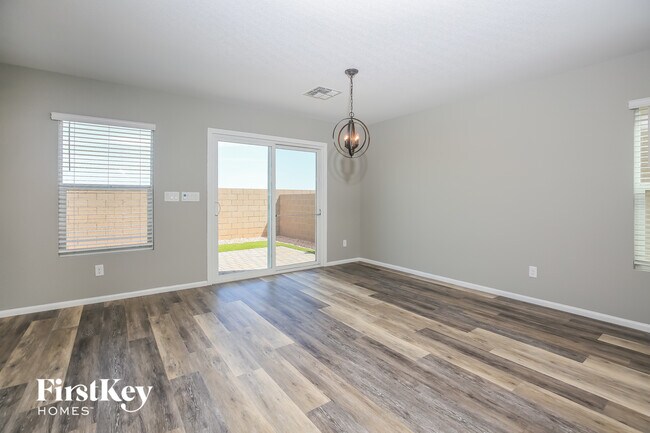 Foto del edificio - 9450 Yorkshire Coast Ave
