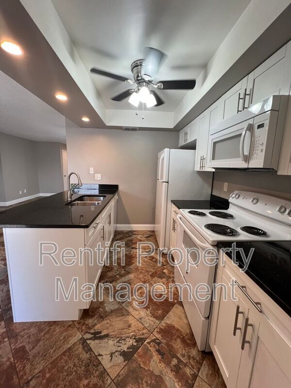 Foto del edificio - 2333 SE 6th Ln