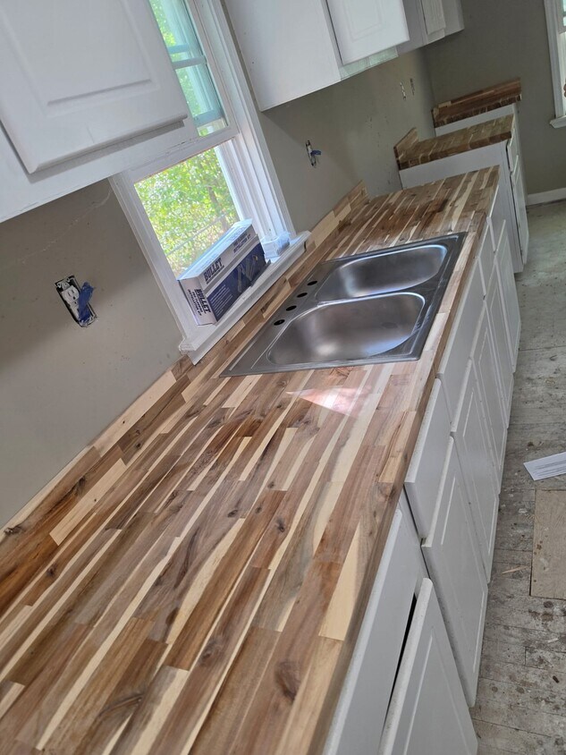 Foto del edificio - 1820 Dupree St