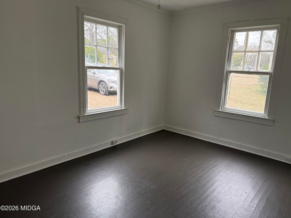 Foto del edificio - 1260 Auburn Dr