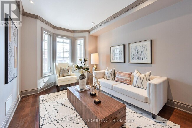 Photo du bâtiment - 40 Holland Park Ave