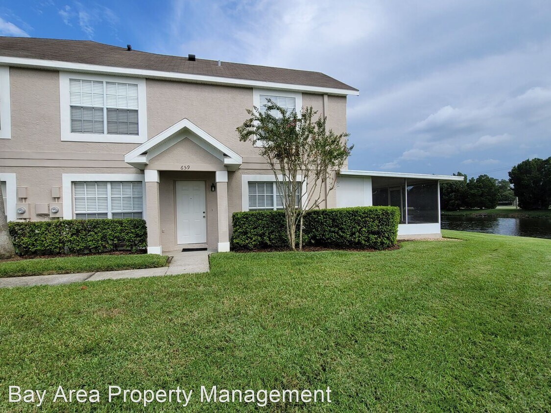 Foto principal - 659 Kensington Lake Cir