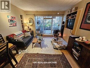 Building Photo - 2125 W 2nd Ave