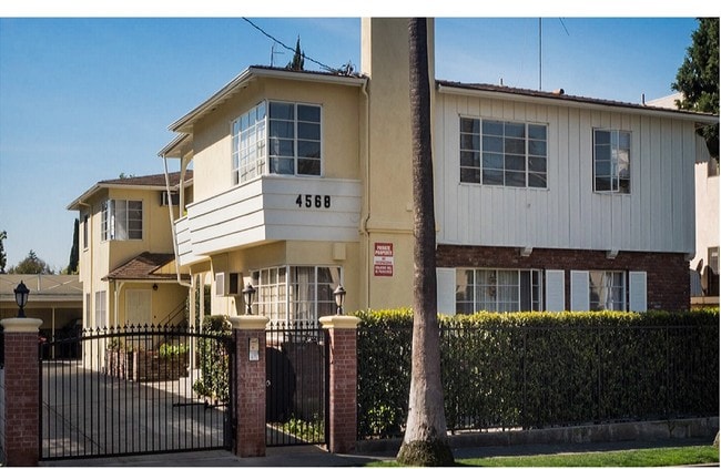 Secure-Gated property - 4568 Finley Ave
