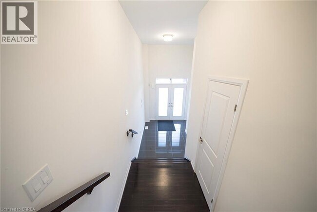 Building Photo - 9 Tarrison St