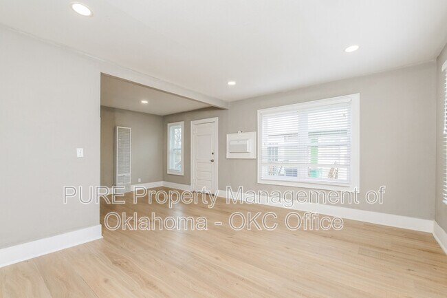 Foto del edificio - 2141 NW 29th St