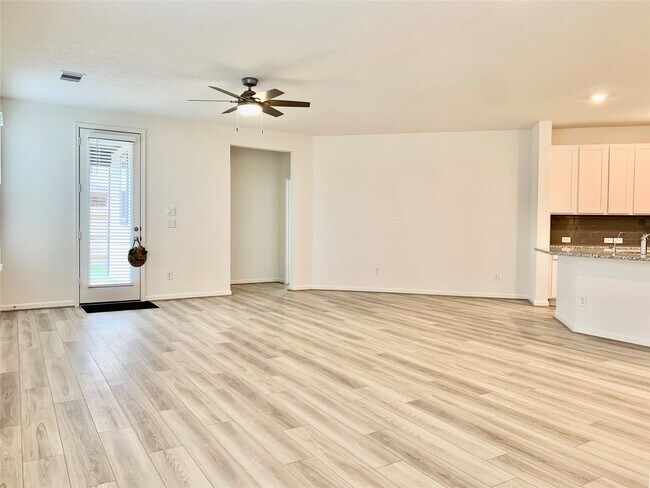 Foto del edificio - 2920 Grand Anse Dr