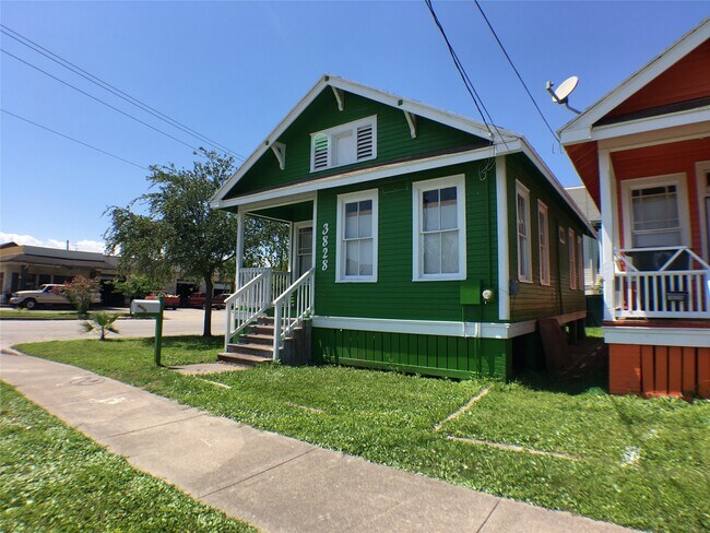 Foto del edificio - 3828 Avenue M 1/2