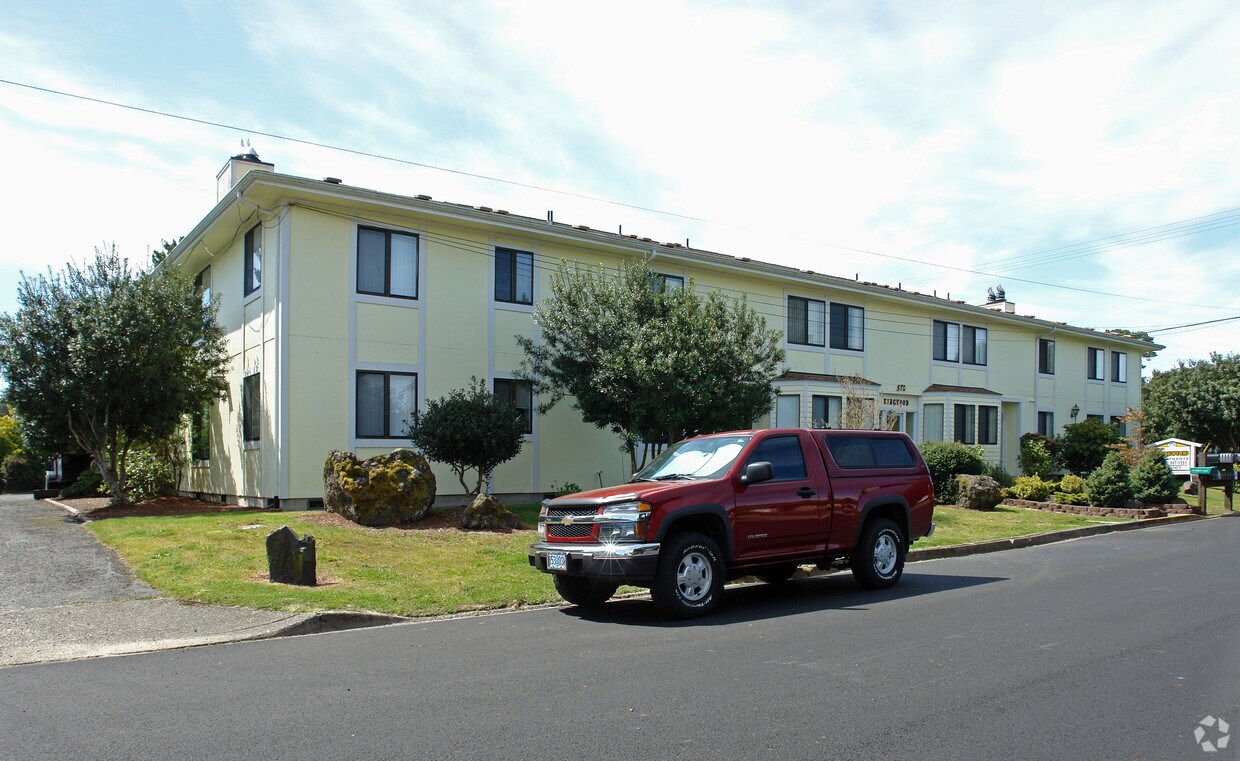 Primary Photo - Kingwood Apartments