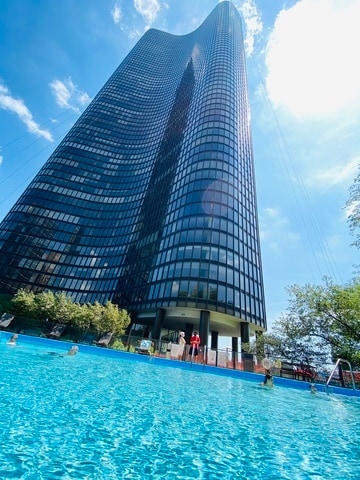 Building Photo - 505 N Lake Shore Dr