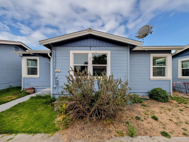 Building Photo - Charming one bed house in heart of Berkeley!