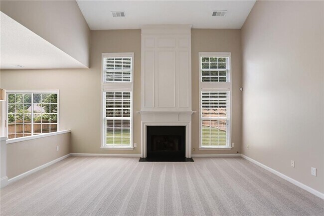 Building Photo - 13638 Weycroft Cir