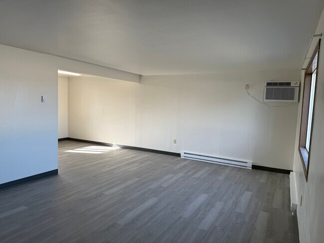 Sala de estar - 1115 Patton Blvd