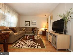 Foto del edificio - 34 Beechwood Ct