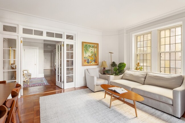 Photo - 180 Riverside Blvd Apartment