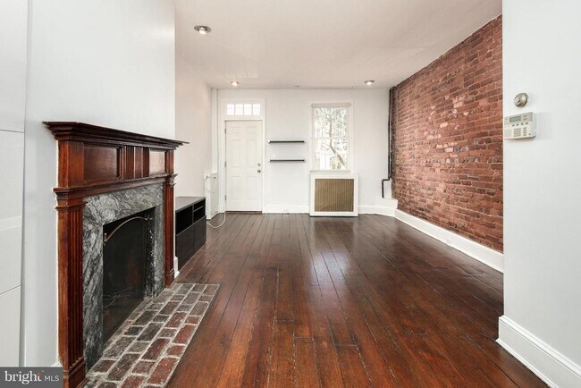 Foto del edificio - 1211 35th St NW