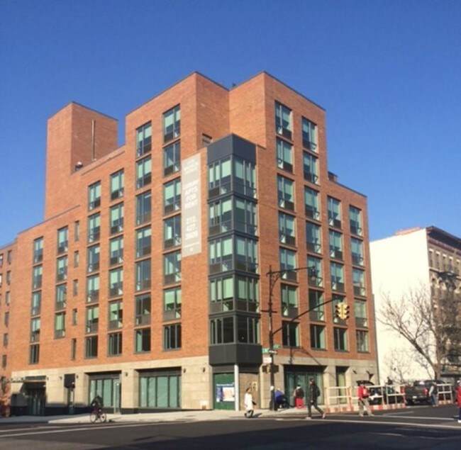 Building Photo - 1770 Madison Ave