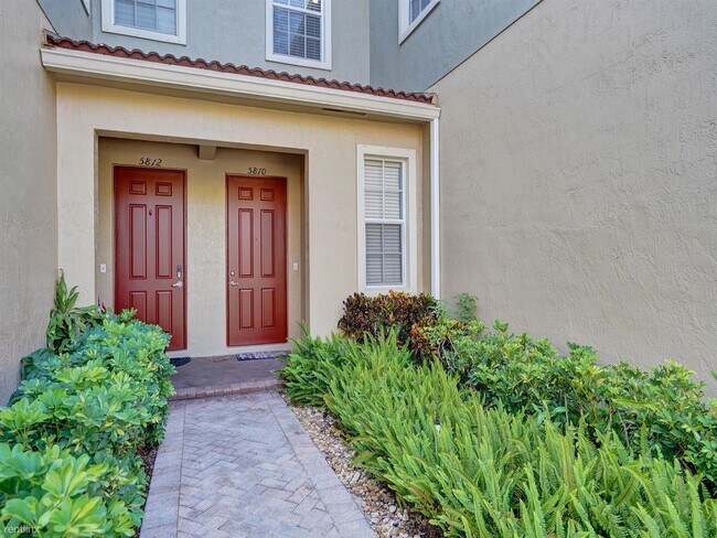 Building Photo - 3 br, 2.5 bath House - Hampton Hills