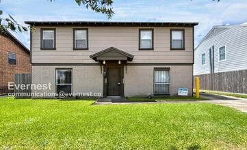 Building Photo - 3340 Blodgett St